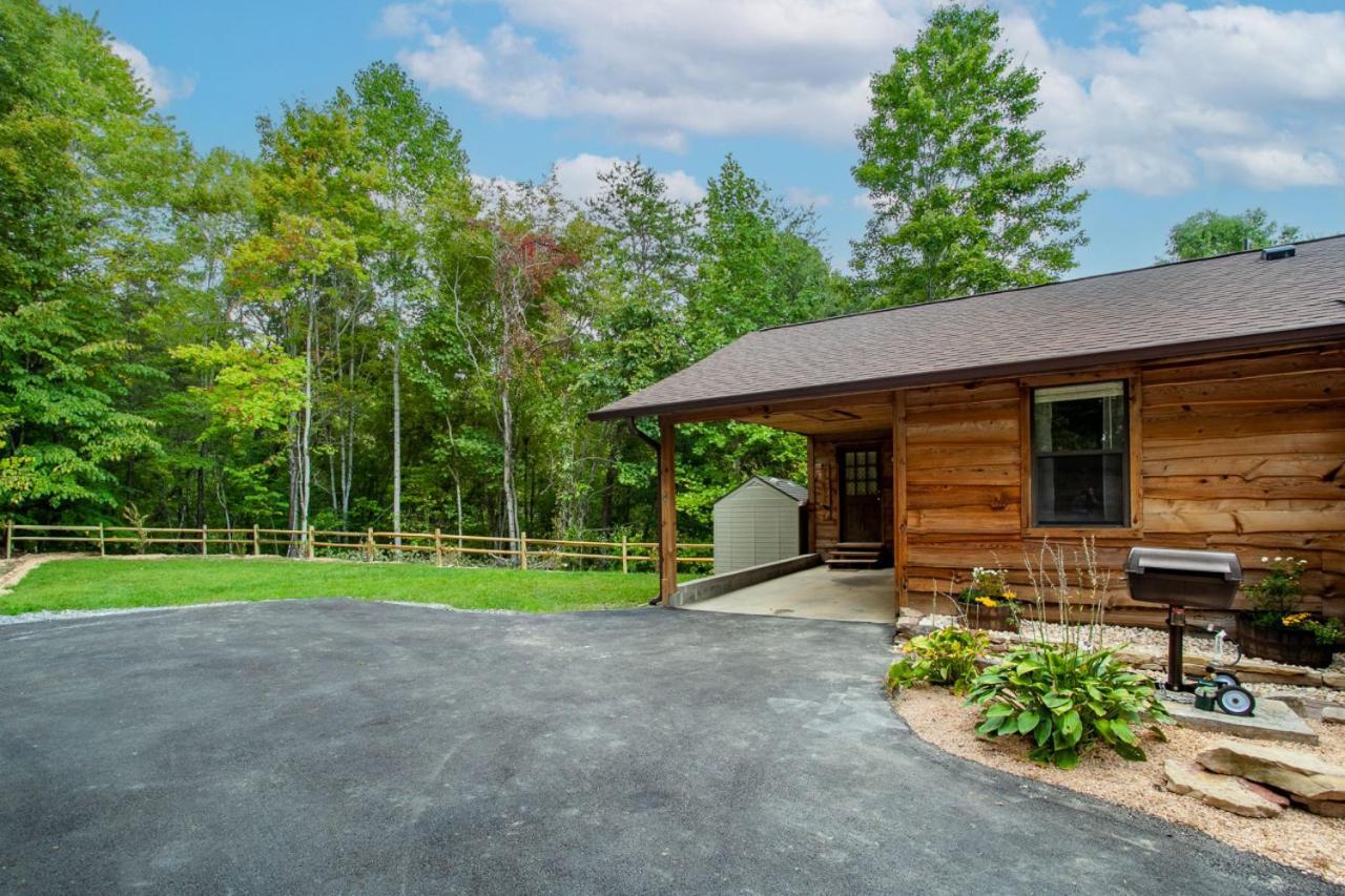 Forest Home Hot Tub Fire Pit Pool Table Pigeon Forge Exteriér fotografie